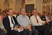 Minister Dr. Wissing, Kammerdirektor Schnabel, Landtagspräsident Hering während der Veranstaltung im Landesmuseum Mainz