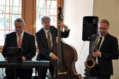 Das Siegerweinforum wurde musikalisch vom Ralf-Frohnhöfer-Trio begleitet.
