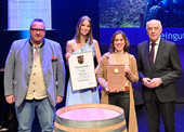 Staatsehrenpreis für das Weingut Markus Schwaab, Kirrweiler (Pfalz).