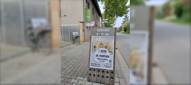 Wein einkaufen per App im Smart Store: Einblicke in eine digitale SB-Vinothek 