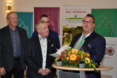 Joachim Lorenz, Weingut Lorenz (l.), Heinz-Uwe Fetz, Präsident Weinbauverband Mittelrhein und Sts. Andy Becht