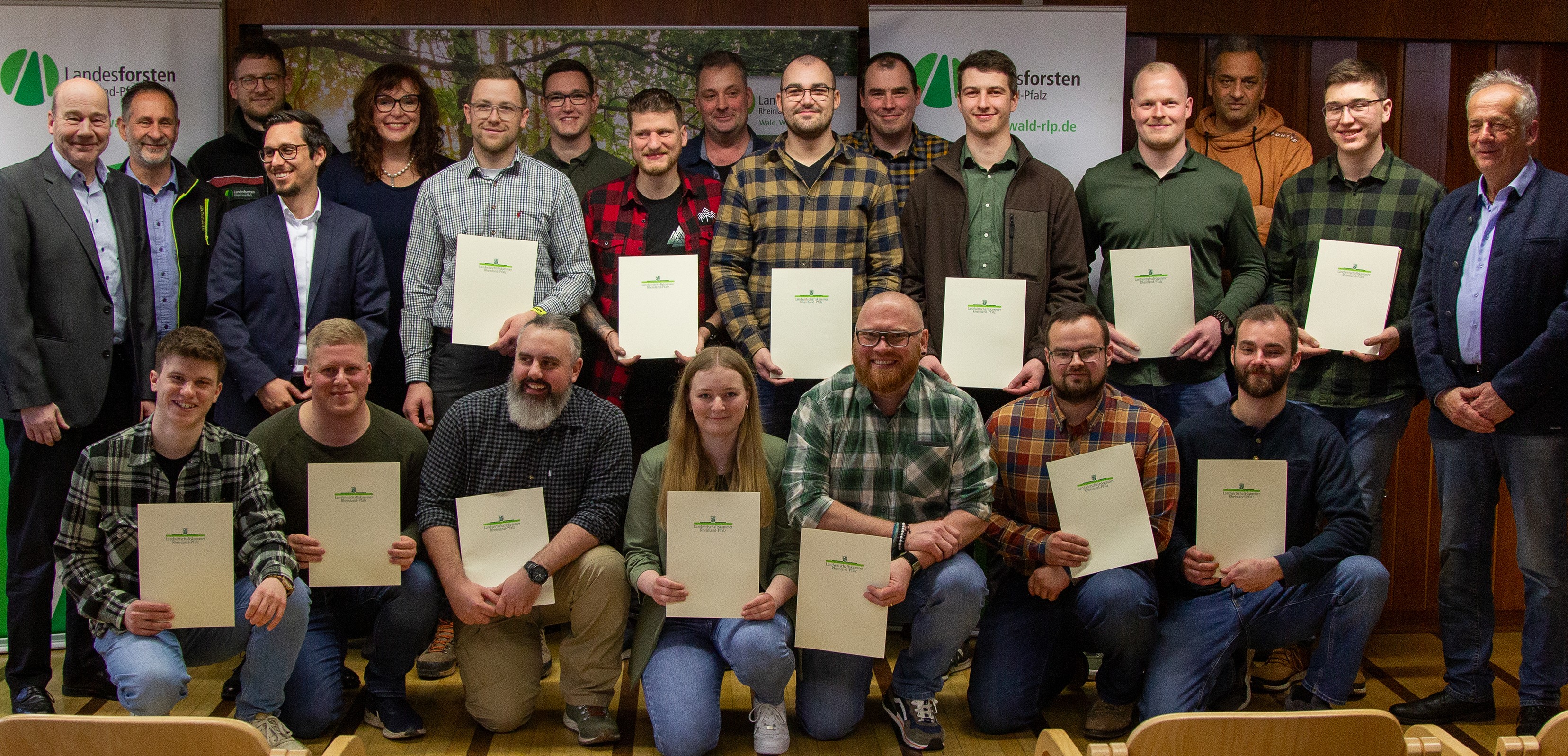 Gruppenfoto Forstwirtschaftsmeister